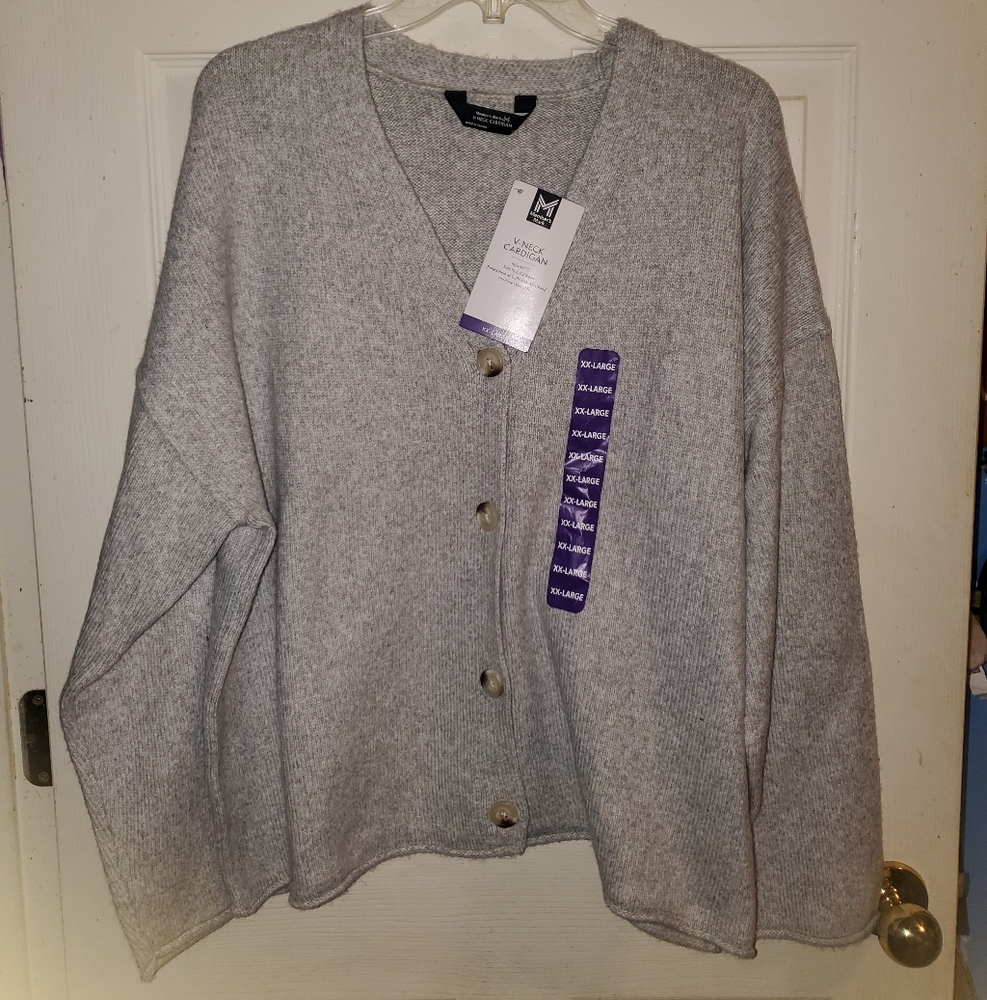 5 for $25 | NWT Member's Mark V Neckline Button Up Cardigan